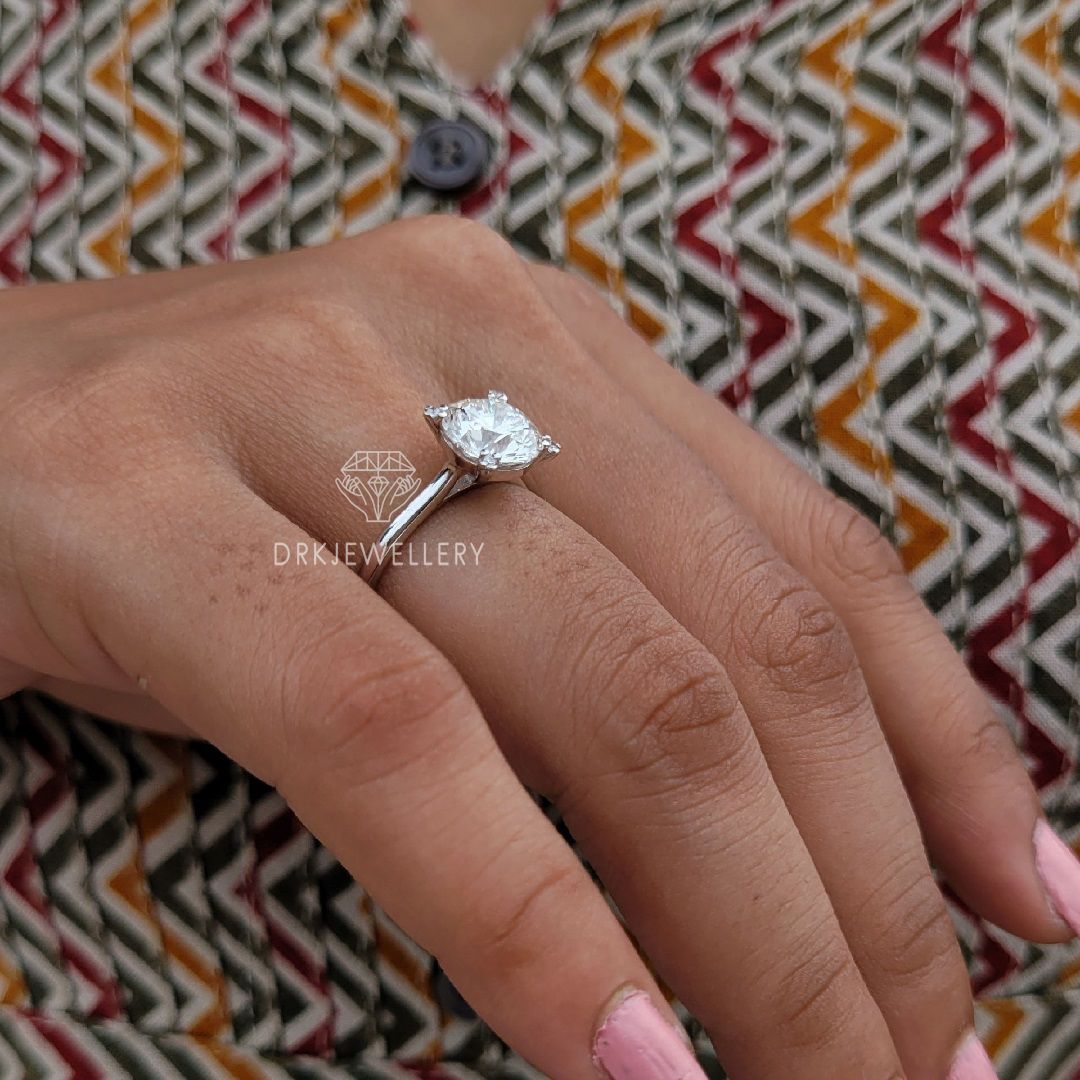 Unique Round Cut Lab Grown Diamond Solitaire Gold Ring
