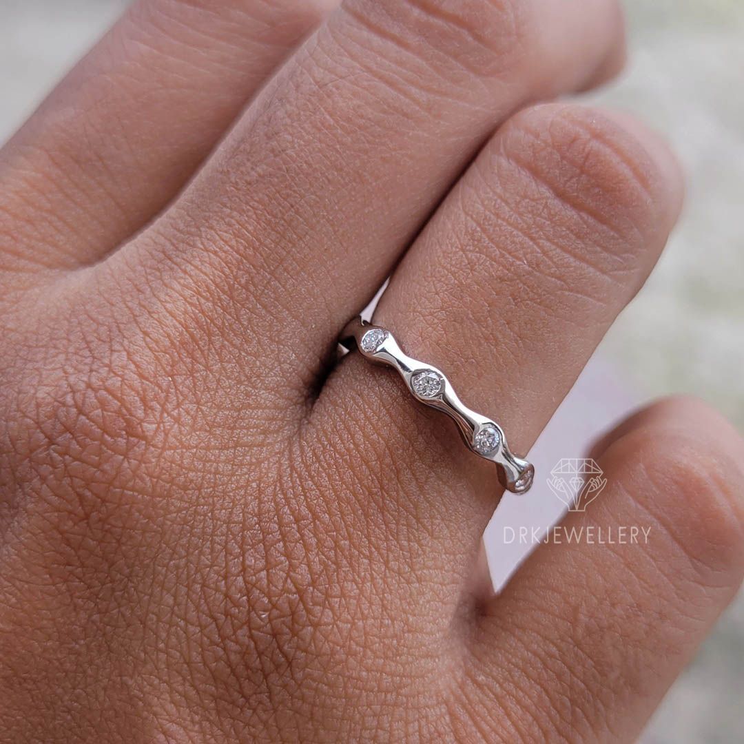 Wave Style Round Cut Diamond Flush Set Band