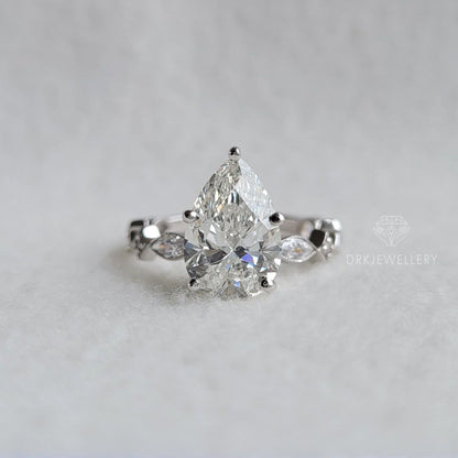 3 Ct Pear Cut Lab Grown Diamond Gold Enagagement Ring