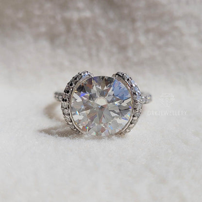 Vintage Round Cut Hidden Halo Moissanite Wedding Gold Ring
