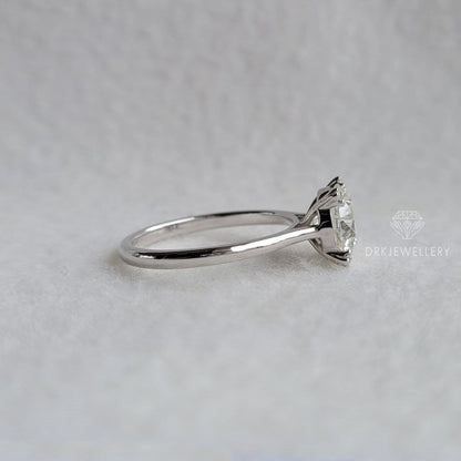 Unique Round Cut Lab Grown Diamond Solitaire Gold Ring