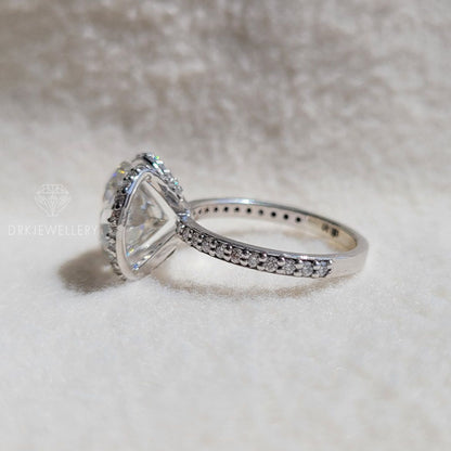 Vintage Round Cut Hidden Halo Moissanite Wedding Gold Ring