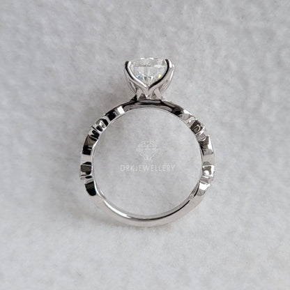 3 Ct Pear Cut Lab Grown Diamond Gold Enagagement Ring