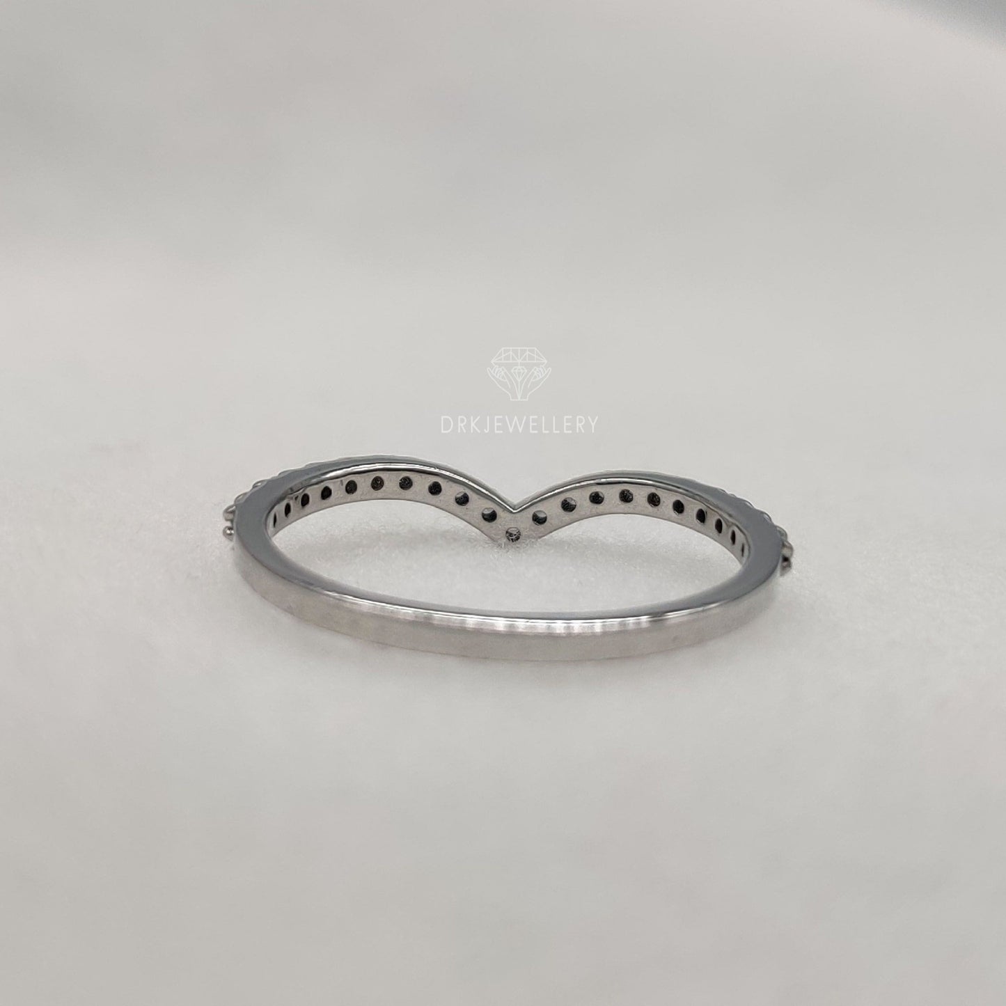 Round Pave Set Lab Grown Chevron Band With 14K Gold