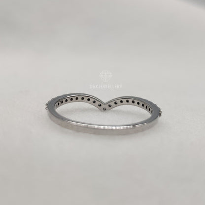 Round Pave Set Lab Grown Chevron Band With 14K Gold