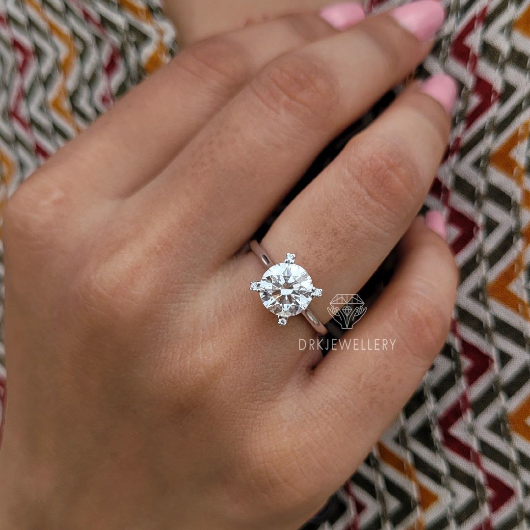 Unique Round Cut Lab Grown Diamond Solitaire Gold Ring