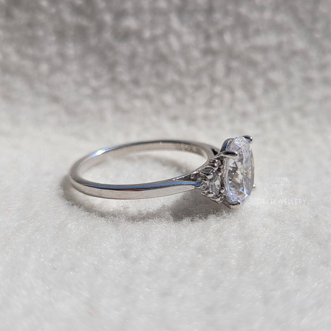 1.5 Ct Oval Cut Moissanite Cluster Engagement Ring