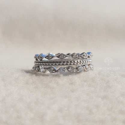 Round Cut Lab Grown Diamond Wedding Band