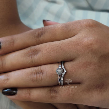 Round Pave Set Lab Grown Chevron Band With 14K Gold