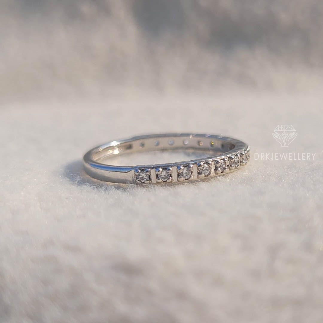 round cut ring-round cut band-lab rown diamond-bar setting ring-pave setting ring-half eternity band-wedding band-engagement matching band