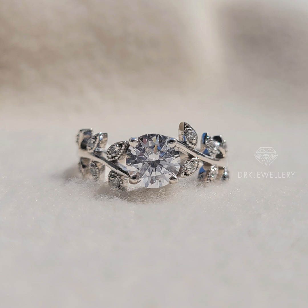 Round cut ring,vintage ring,nature inspired ring,leaf style ring,white gold ring,gifta for her