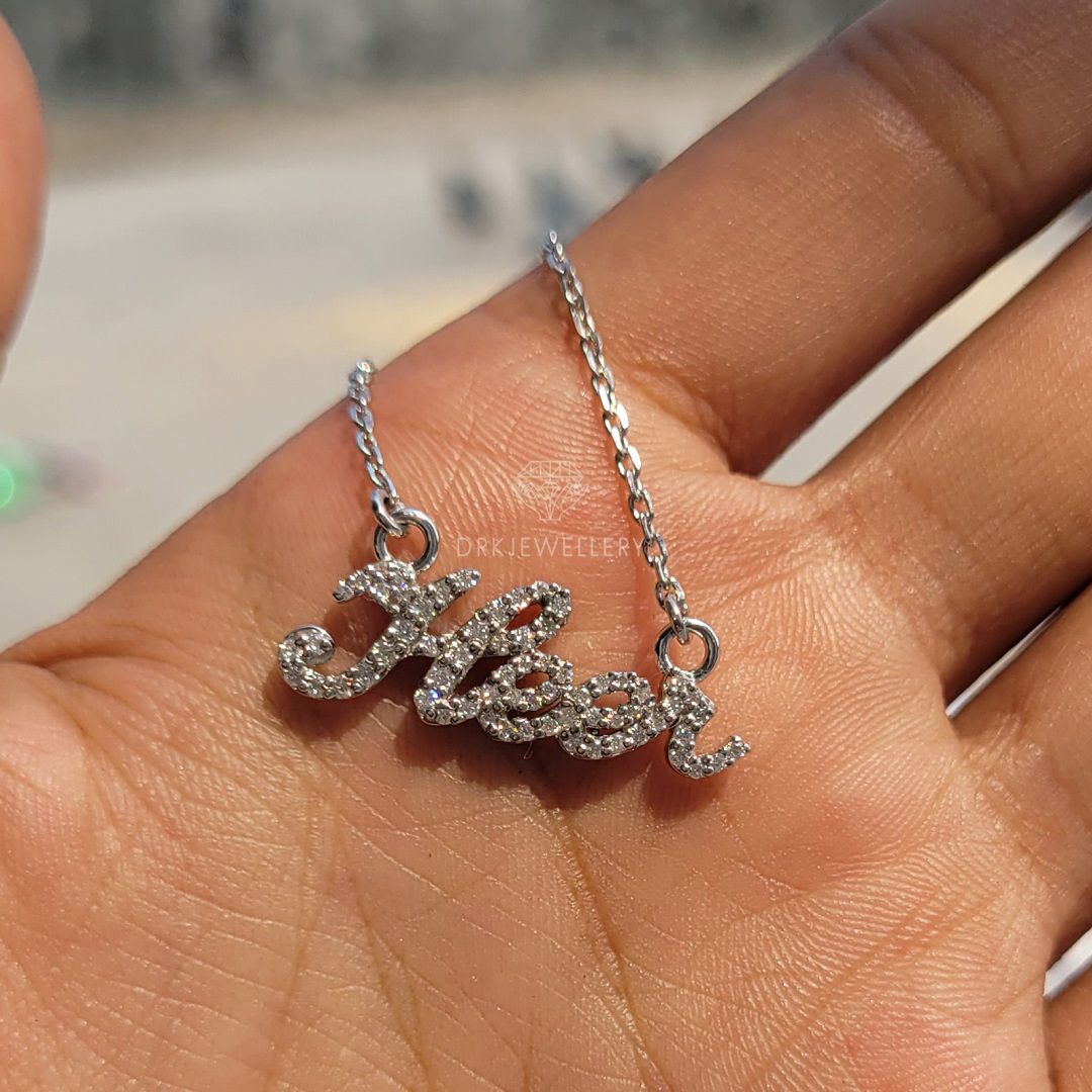 HEER name necklace in gifts