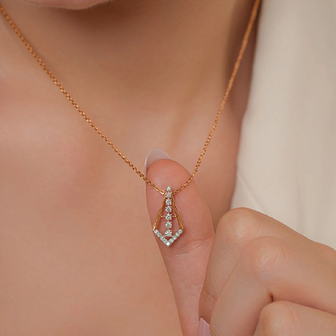 arch style round cut lab grown diamond chain pendant