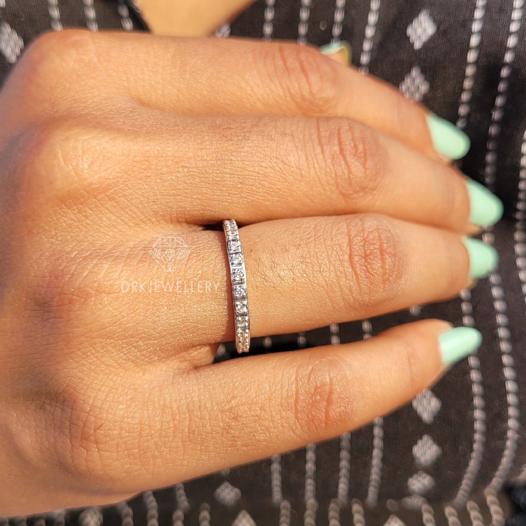 round cut ring-round cut band-lab rown diamond-bar setting ring-pave setting ring-half eternity band-wedding band-engagement matching band