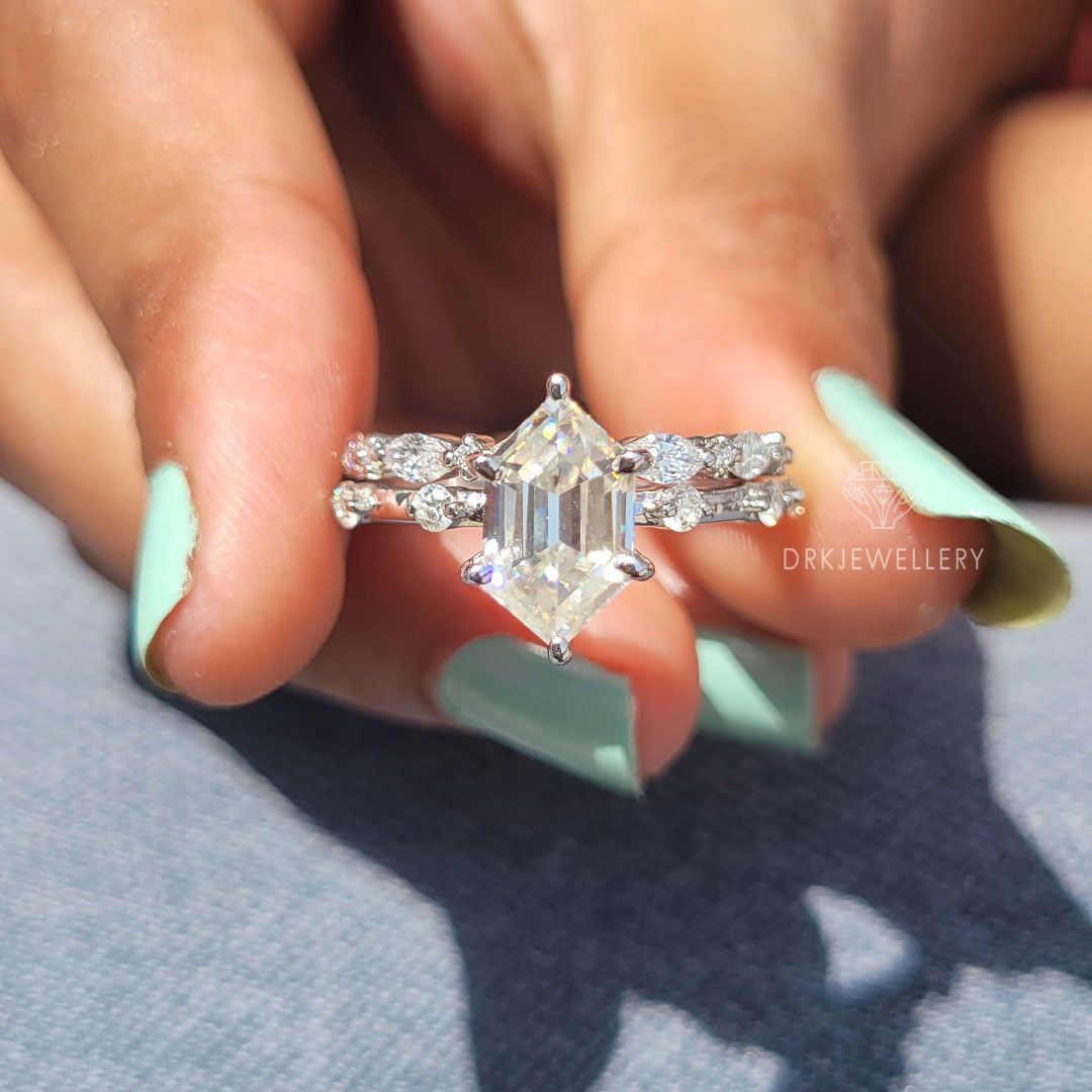 Elongated Hexagon Cut Lab Grown Diamond Ring Set