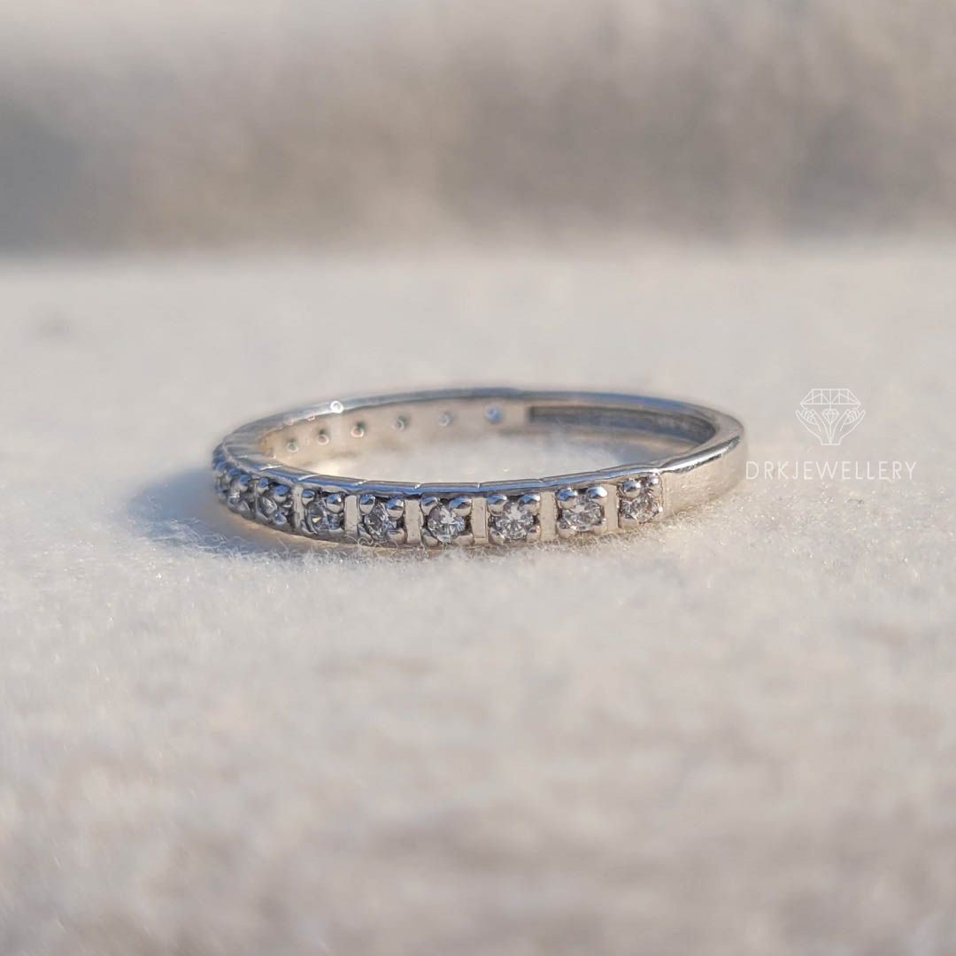 round cut ring-round cut band-lab rown diamond-bar setting ring-pave setting ring-half eternity band-wedding band-engagement matching band