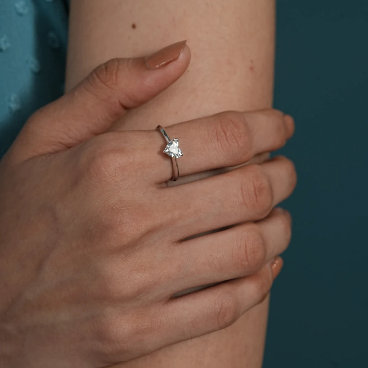 heart dhape lab grown diamond half bezel set solitaire engagement gold ring