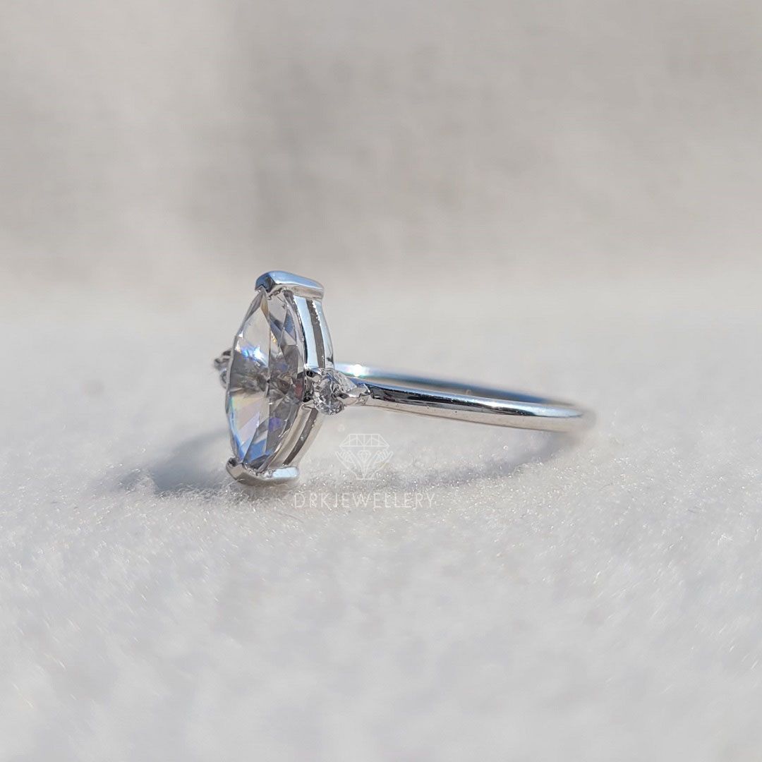 basket setting  shank style wedding ring