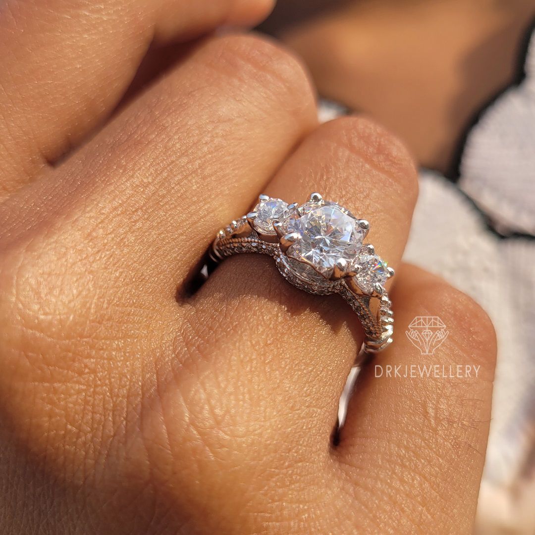 round cut ring,wedding ring,engagement ring,gift for her,thre stone ring, pave set ring,persoalised gifts